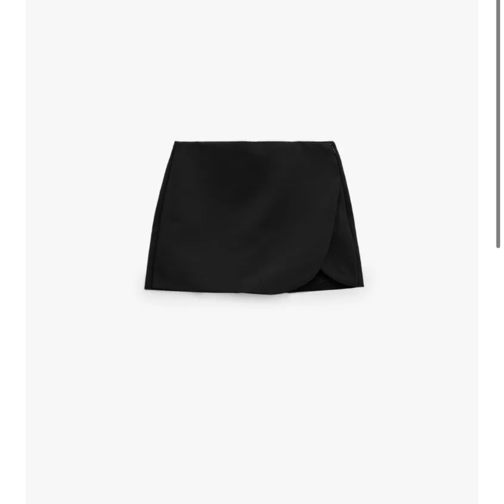 Zara black Skort
